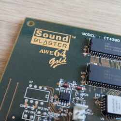 Obrazem: Sound Blaster AWE64 Gold