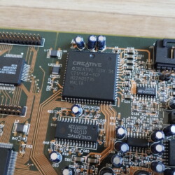 Obrazem: Sound Blaster AWE64 Gold