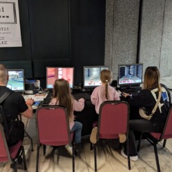 Debriefing: retroherní doupě na MakerFaire Karlovy Vary potřetí