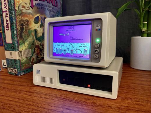 Pohleďte, miniaturní IBM PC!